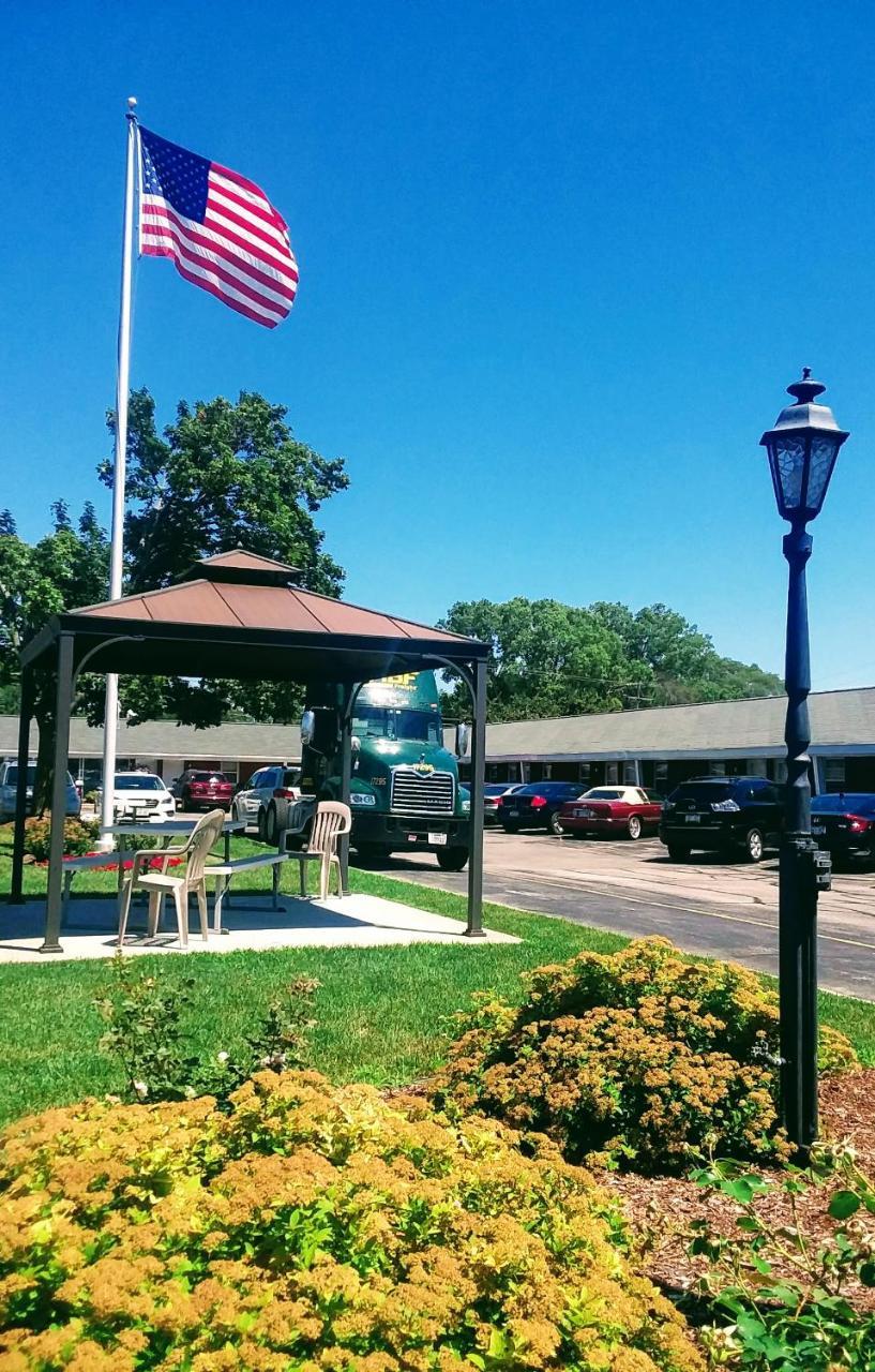 Bay Motel Green Bay Exterior photo